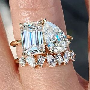 Huitan tendance tendance poire carré cubique zircone cristal anneaux pour femmes 2 pièces ensemble couleur or mariage fiançailles accessoires 2023 bijoux