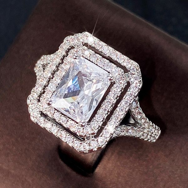 Huitan, anillos de compromiso modernos a la moda para mujer con Zirconia cúbica brillante, anillos de propuesta de moda, regalo, joyería de buena calidad