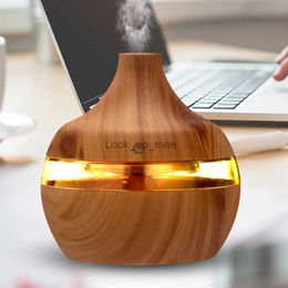 Humidificadores 300ML USB Humidificador de aire Difusor de aroma eléctrico Niebla Difusor de aceite de grano de madera para el hogar de la oficina del automóvil Tiene 7 humidificadores de luz LED YQ230928