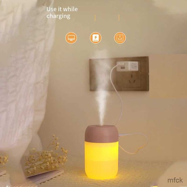 Humidificateurs Lampe de nuit Humidificateur Mini humidificateur 200 ml USB Humidificateur d'air Diffuseur de brume de voiture Pulvérisateur d'eau avec veilleuse LED de couleur chaude