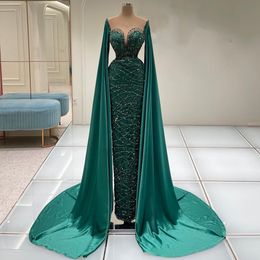 Hunter Green Cape Long Manches de luxe Robes de soirée 2023 arabe Dubaï Sirène perlé élégant pour femmes Robe de fête de bal