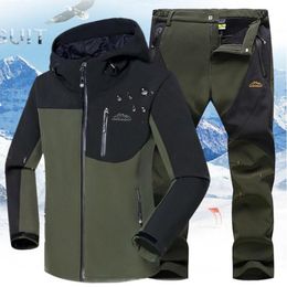 Vestes de chasse Hommes Polaire Thermique Randonnée Veste Costume Automne Hiver En Plein Air Coupe-Vent Imperméable Escalade Vêtements Uniforme Militaire 5XLHunt