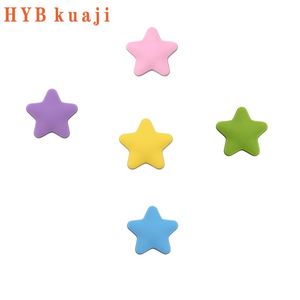 HYBkuaji 100 pièces 5 couleurs étoiles coeur breloques de chaussures en gros chaussures décorations chaussures clips pvc boucles pour chaussures