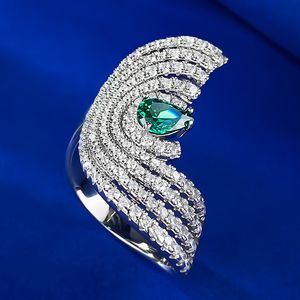 Hyperbool Emerald Diamond Ring 100% Echt 925 Sterling Zilver Party Wedding Band Ringen voor Vrouwen Bruids Verlovingssieraden