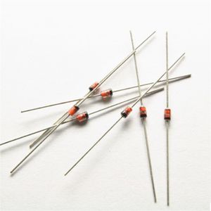 Diode Zener à insertion directe HZ5A1 5A2 5A3 5B1 5B2 5B3 5C1 3 0.5W 2% DO-35 LT652