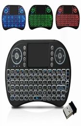 i8 Wireless Keyboard Backlight 3 kleuren 24G Air Mouse Toetsenbord Afstandsbediening Touchpad Oplaadbare lithiumbatterij voor Android T3540840