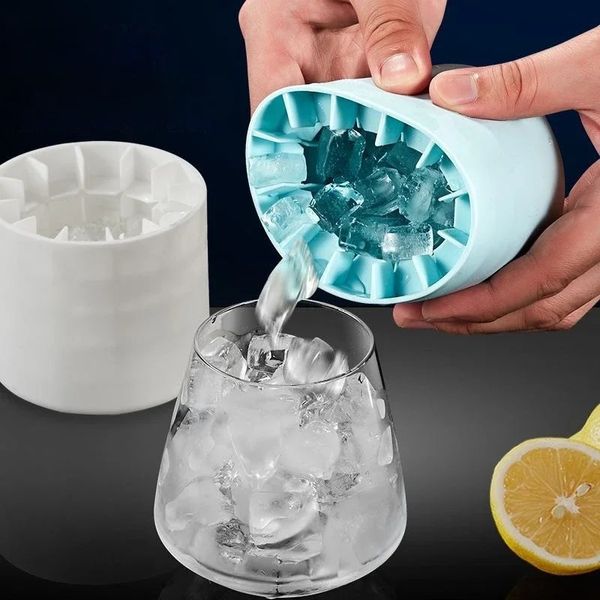 Ice Bucket Cup Mold Cubes Bandeja de alimentos Grado de congelación rápidamente Silicone Design Creative Design Beer 240415