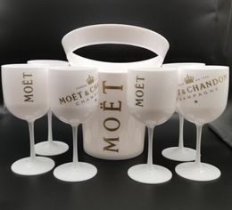 Cubos de hielo y refrigeradores con 6 piezas de vidrio blanco Moet Chandon Champagne Glass Plastic7672874