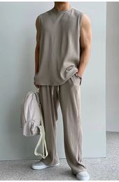 Ice Silk Mens Summer Ruffian Tracksuit Beau Tshirt et pantalon sans manche