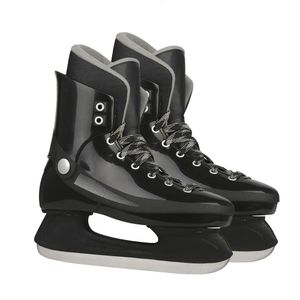 Patins à glace prix d'usine semelle intercalaire en fibre OEM chaussures de patinage de hockey de vitesse à coque dure pour homme garçon 230717