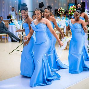 IceBlue Aso Ebi Robes de demoiselle d'honneur plus taille Africain Arabe Taffeta Perce de cou de bijou de bijou de sirène perle Promdress perlé Long Wedding Wedding Guest Robes Br011