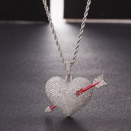 Collier pendentif flèche glacée à travers le cœur pour hommes, chaîne en corde, couleur or, Zircon cubique scintillant, bijoux Hip hop 245F