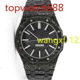 Iced Out Black Moisanite Diamond Watch Quartz pour les montres de style masculin