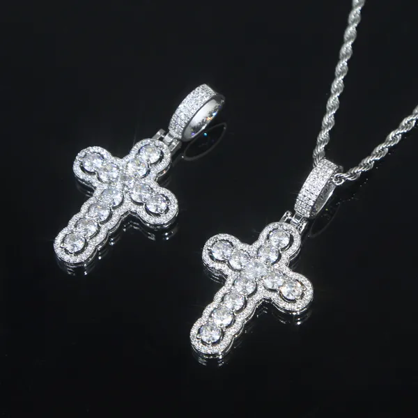 Iced Out Bling CZ Croix Pendentif Collier pour Hommes Garçon Micro Pave 5A Cubique Zircone Creux Croix Charme Hip Hop Colliers Bijoux