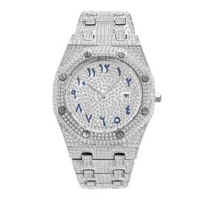 Iced Out Bling Diamond Watch avec zircon Custom Gold Sier Luxury Jewelry for Men Women Imperproping Quartz Watch3353372