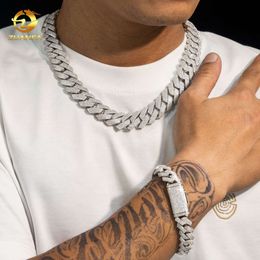 Iced Out Jewelry VVS Diamonds Collier personnalisé Hip Hop 925 Silver Cuban Link Chain Moissanite
