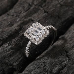 Iced Out zilveren vierkante zirkoonring wijsvingerring diamanten ring