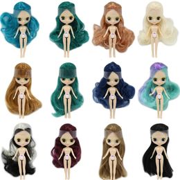 ICY DBS Mini Blyth Pop 27 soorten stijl kleding willekeurige 10 cm BJD ANIME MEISJE 240311