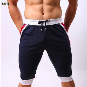 Idopy Summer Men Beach Shorts Brot Trunks Ademend trekkoord Pouch Sexy Three Quarter Sportswear voor mannelijk 240407