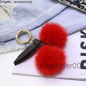 IECE Mink Fur Pom Keychain Cherry Fluffy Bag Purse Charms Leather Key Chains Llaveros Para Mujer vrouwelijk geschenk 231222 YPPR