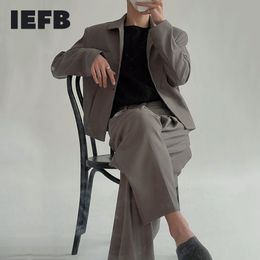 IEFB Modischer High-End-Anzug Revers Kurzanzug Mantel + lässige lockere Hose mit weitem Bein Männer Frühling Streetwer Zweiteiliges Set 210524