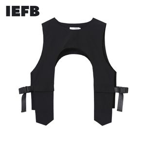 IEFB/ropa de hombre chaleco industrial negro personalizado sin mangas diseño de nicho chaleco irregular para tops ligeros masculinos 9Y4035 210524