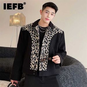 IEFB Menswear Moda Chic Estampado de leopardo Chaqueta de empalme de lana Solapa de un solo pecho Abrigo de manga larga Otoño Invierno 211122