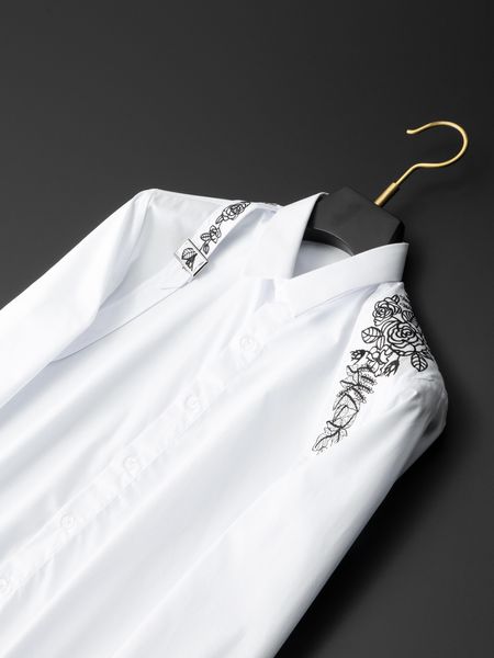 IEFB métal boucle ruban sur l'épaule haute qualité broderie hommes à manches longues chemise blanche simple boutonnage hauts 2023 nouveau Y5560