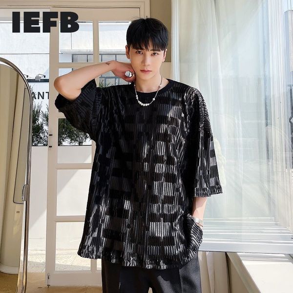 IEFB été décontracté noir T-shirt pour hommes Style coréen diamant Satin Patchwork confortable Simple à manches courtes T-shirt haut 9Y7080 210524