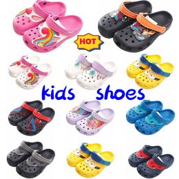 Sandalias para niños Zuecos Chanclas Zapatillas Niños pequeños Croc Hole Slipper Beach Candy Pink Clásico Negro Niños Niñas Zapatos Blanco Verano Jóvenes Niños Diapositivas tamaños C9-J3