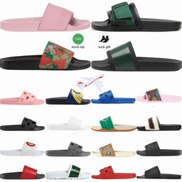 Designer sandalen schuifglaze roze rubberen tijgers zwarte bloei wit rood groen in elkaar grijpende lederen blauwe streep slippers Slideshhfa#