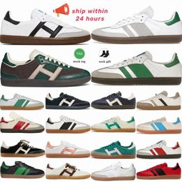 zapatillas de diseño para hombres de zapatillas OG nube blanca núcleo de arena negra estratos marrón dorado metálico colegio verdes naranja gum siz4i6g#