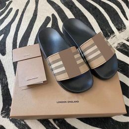 Sandalias de diseño zapatillas Impresión vintage Tartán Slipper cheque Toboganes Archivo BEIGE Summer Outm Outming Womens Mens Beach Flat Mule Travelpxwo#