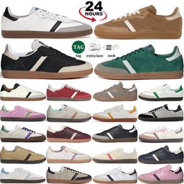 Chaussures de créateurs Vegan Og Cloud White Core Black Cardboard Crème Crème Sand Sands Black Wonder Maroon Gold Metalllic Collegiatqfbj #