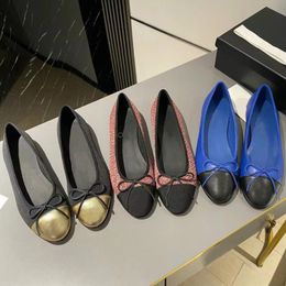 Diseñador Black Ballet Flats Ballerina Paris Shops Shower Sheepskin Shoe Women Women Spring Quiltted Leather Slip on Ballerinas Luxury Round Toe Ladies Womens