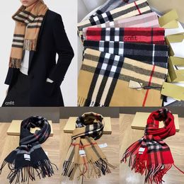 Nieuwe top Dames Man Designer Sjaal modemerk Kasjmier Sjaals Voor Winter Dames en heren Lange Wraps Maat 180x30cm Kerstcadeau