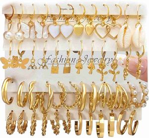 IFKM 24 paires de boucles d'oreilles créoles dorées pour femmes et filles, hypoallergéniques, grosse chaîne, créoles ouvertes torsadées, paquets de boucles d'oreilles pendantes pour fête d'anniversaire, bijoux tendance de Noël