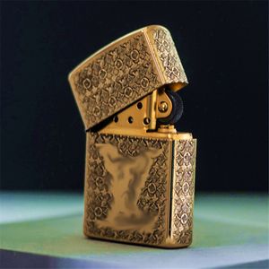 Briquet kérosène monogramme ILIVI à collectionner coupe-vent en cuivre pur carburant mince porte-clés compact essence meule briquets outils d'extérieur cadeau de noël