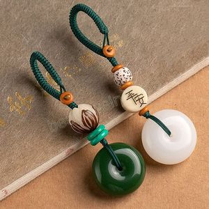 Imiteren Tian Jade Lucky Amulet Sleutelhanger Vrede Gesp Hanger Mascottes Voor Mannen En Vrouwen Geluk Geschenken Mode Fijne Charmes Sieraden