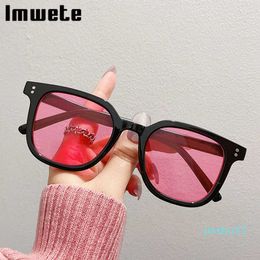 Imwete mode lunettes de soleil carrées femmes marque de luxe rétro Rivets décoration vert rose lunettes de soleil clair océan lentille nuances UV400