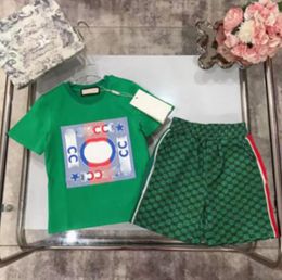 En stock 2-12 ans Designer Enfants Vêtements Ensembles T-Shirt Pantalon Ensemble Marque impression Enfants 2 Pièce pur coton Vêtements bébé Garçons fille Mode