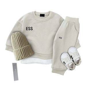 Op voorraad Jongenskleding Sets Lente Herfst Kids Design Kleding T-shirt Broek Kinderen Outfits Baby Trainingspak Baby Casual Kleding