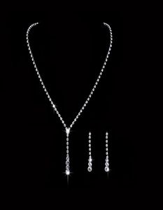 EN STOCK Ensemble de bijoux de mariée en cristal plaqué Collier Boucles d'oreilles en diamant Ensembles de bijoux de mariage pour mariée Accessoires de demoiselles d'honneur 6762323