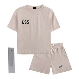 En stock Designers Vêtements Enfant Garçons Vêtements Enfants Garçons Filles Vêtements Ensembles Été Luxe T-shirts Shorts Survêtement Enfants Tenues 90-160