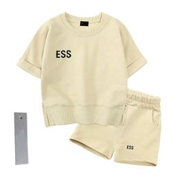 Op voorraad Fashion Kids Sportkleding Sets Jongens Meisjes Sweatshirt Stereo letter T-shirt 2 stks Kinderkleding outfits