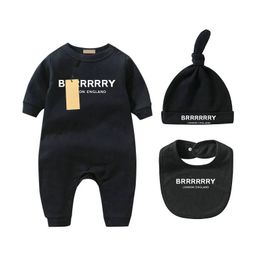 En stock Bebé nacido Bebé Niña Diseñador Marca Carta Traje Trajes Ropa Mono Mono para niños Traje para bebés Mameluco Outfi babero sombrero 3 piezas