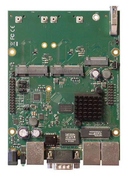 En stock!Mikrotik RBM33G Carte Route de routage mère / R11E-LTE / R11E-4G Module / Enceinture pour RBM33G / Alimentation