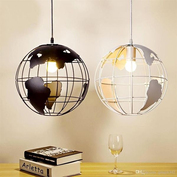 En stock lustres modernes Globe pendentif lumières noir blanc couleur lampes suspendues pour Bar Restaurant boule creuse plafond Fixtur252S
