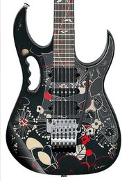 En stock S / H Jem 77FP2 Floral Pattern 2 Steve Vai Electric Guitar Tree of Life Incrup, Floyd Rose Tremolo, Écrou de verrouillage, quincaillerie nickel