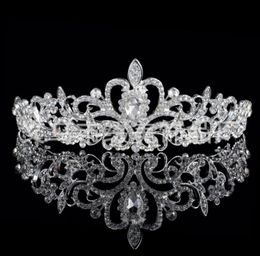 En stock brillant cristaux de perles couronnes de mariage 2015 Veille de cristal de mariée Tiara couronne bandeau accessoires de cheveux Party Tiara4279625